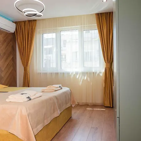 Renaissance Apartment Burgas