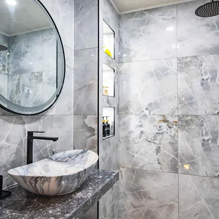 Renaissance Apartment Burgas